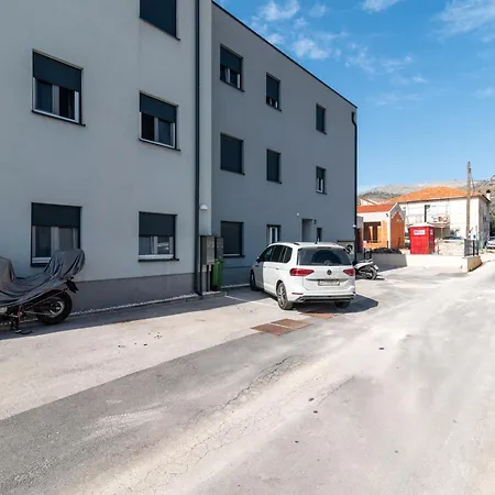 Argola * טרוגיר